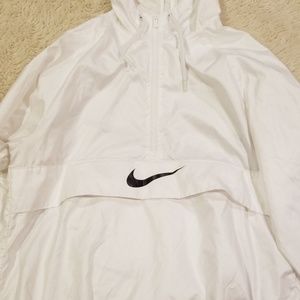 Nike hoodie windbreaker